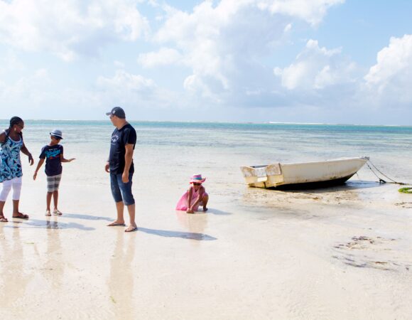 4 DAYS MOMBASA HOLIDAY OFFERS <br><p style="color: #eb882f;"> KES. 29,000</p>